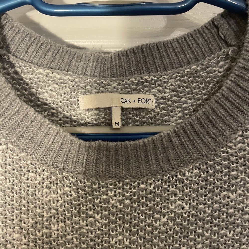 OAK + FORT Knit Pullover Sweater Size Medium Grey Crewneck Long Sleeve